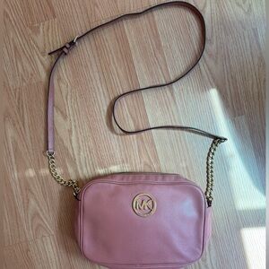 Michael Kors Dusty Rose Pebbled Leather Crossbody Bag with Gold Hardware